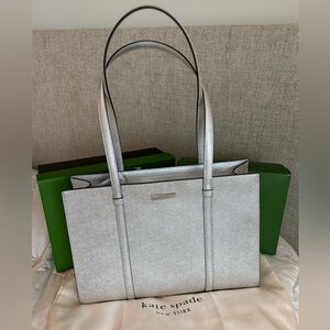 Brand new Kate Spade Metallic Saffia Gifting Tote NWT